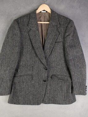 Harris Tweed Jacket Mens 42 Charcoal Herringbone Two Button Vented Gray Blazer